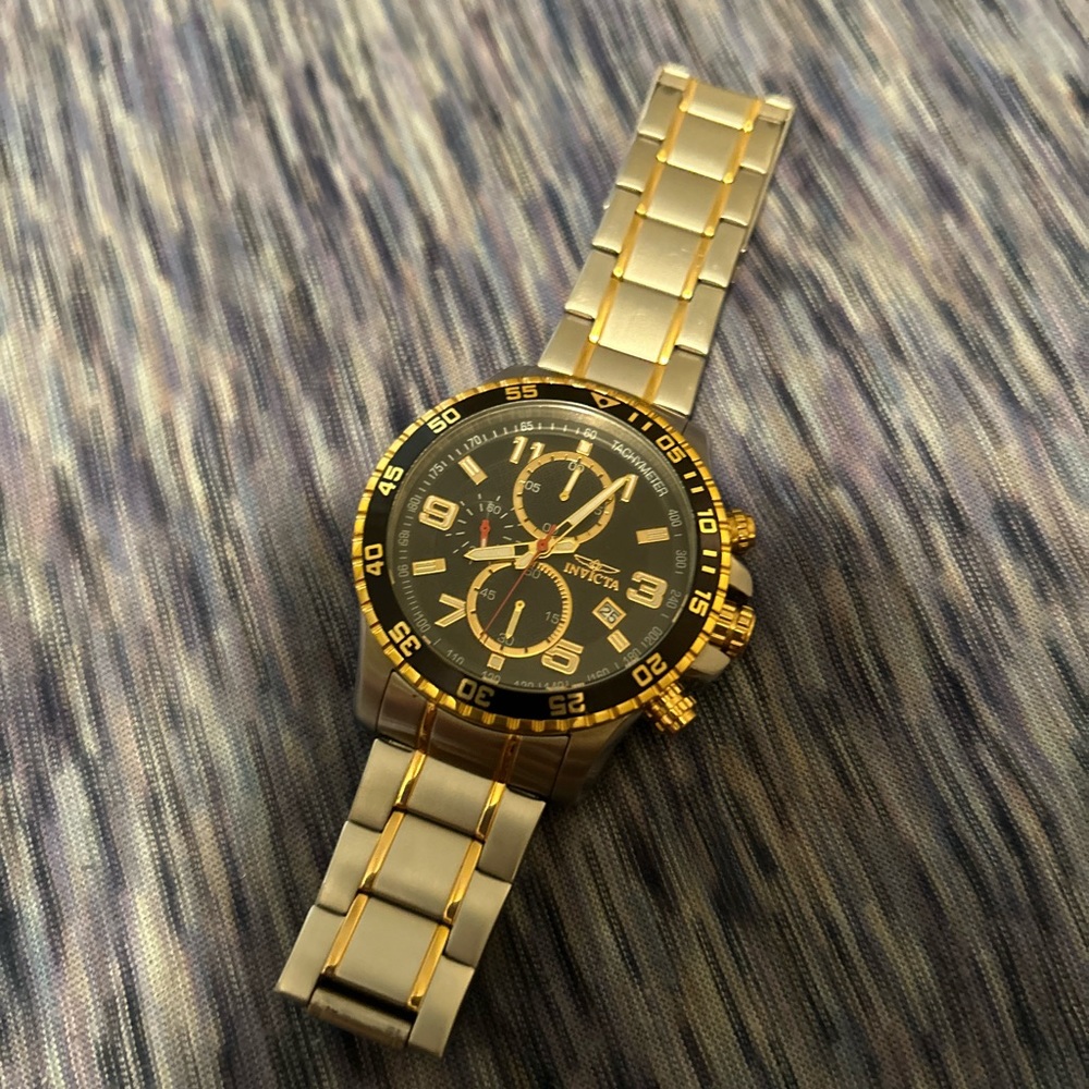 Invicta Men's Pro Diver Collection Chronograph 18k